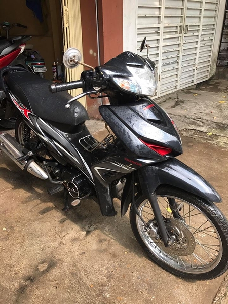 WAVE RSX 110 màu trắng đen 2011 còn mới rất đẹp  2banhvn